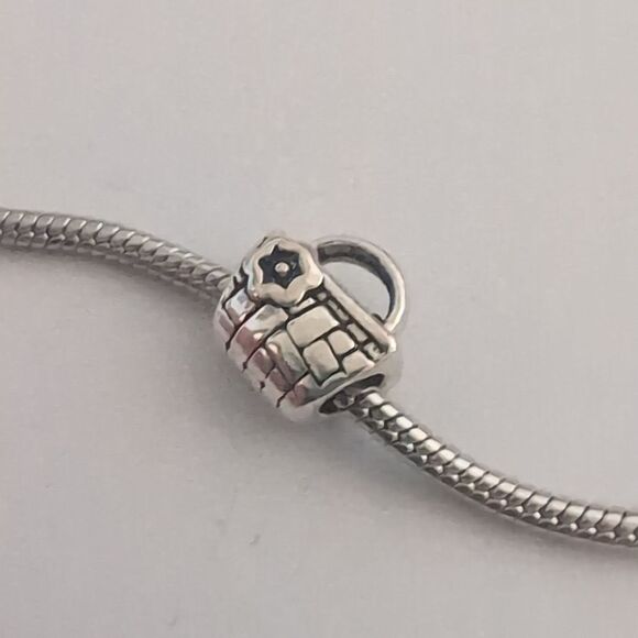 Silver Picnic Basket with Flower / Purse Charm for Pandora Style‎ Bracelet - Picture 2 of 4